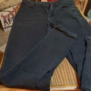 Jr 2s American eagle black jean material pants